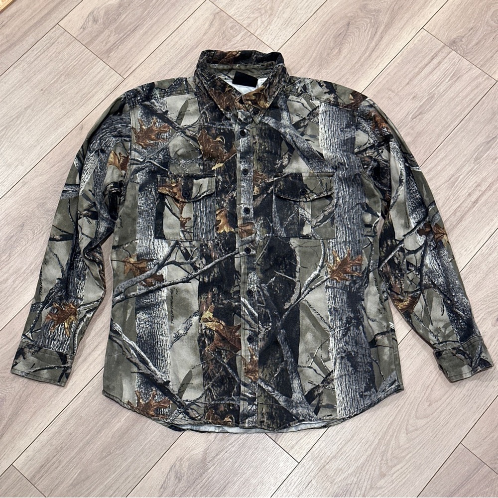True Timber Camouflage Button Down Shirt  Men Large 21.5”W x 30”L